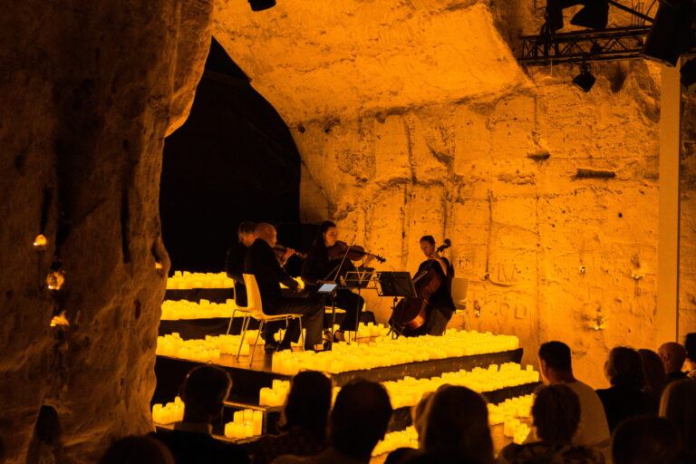 Candlelight Concerts | Tribute to ABBA & More — muziek in Zwolle